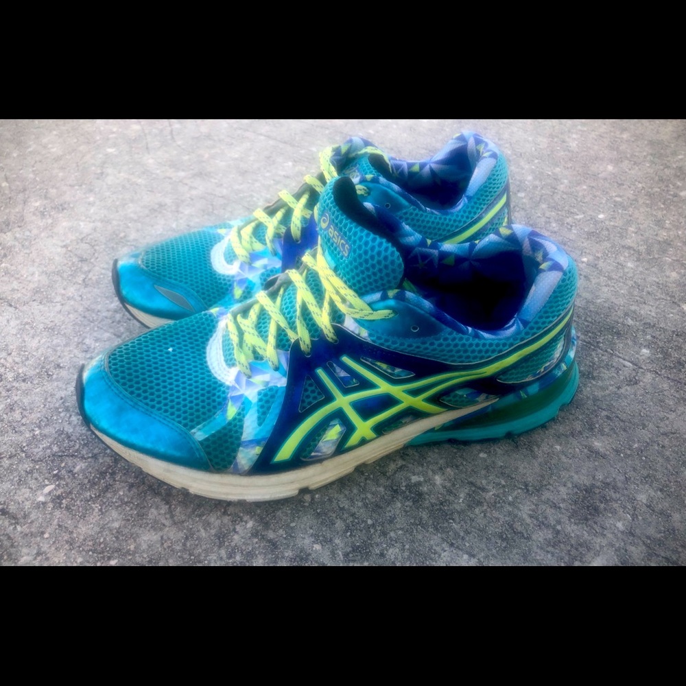 Women ASICS PRELEUS SNEAKERS SIZE 11